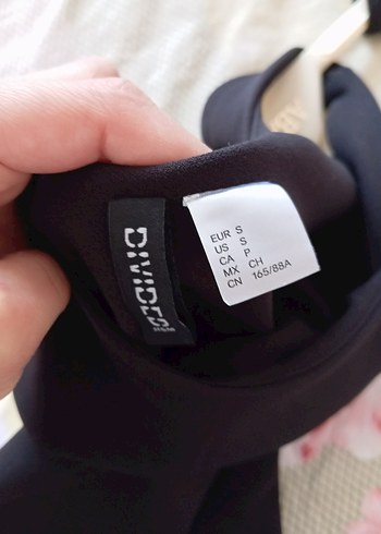 Siyah, askılı, uzun, vücuda oturan elbise - Görsel 3