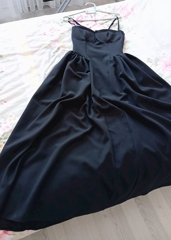 Askılı Siyah Uzun Pilili Elbise - Görsel 3