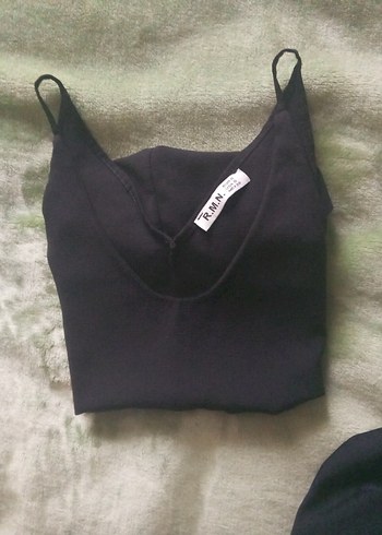 Siyah V Yaka Fermuarlı Hamile Bluzu - Görsel 3