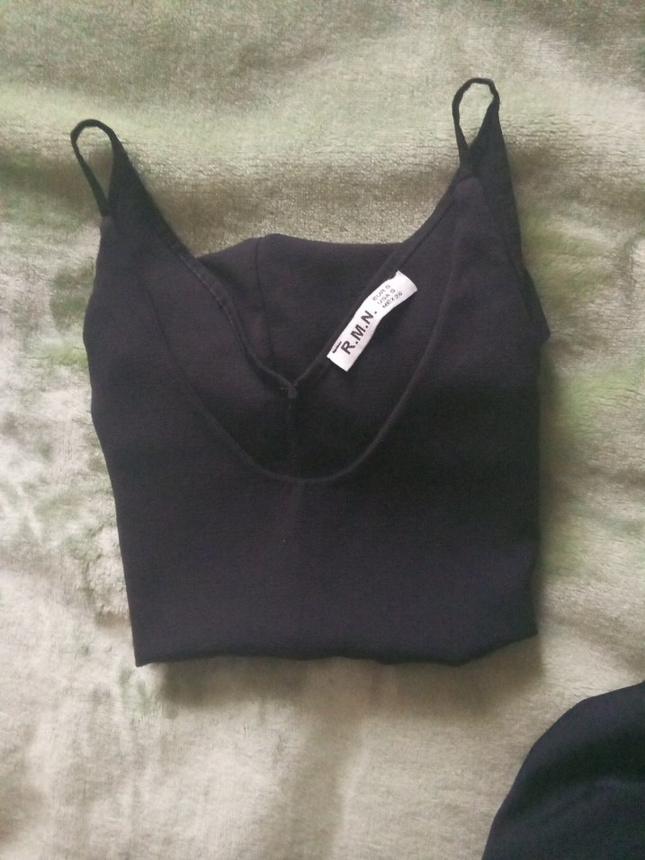 Siyah V Yaka Fermuarlı Hamile Bluzu - Görsel 3