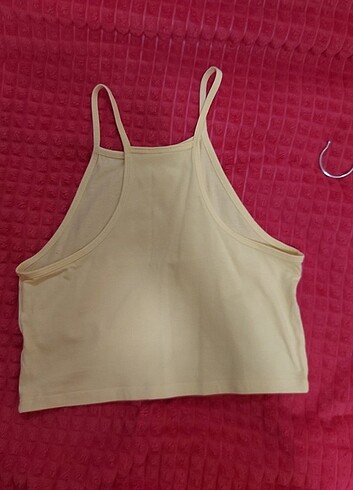 Diğer Crop Üst