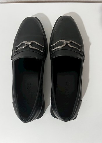 Klasik Siyah Deri Tokalı Kadın Loafer - Görsel 5