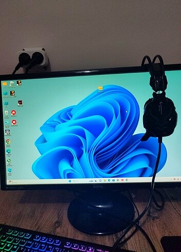 24 inc monitor