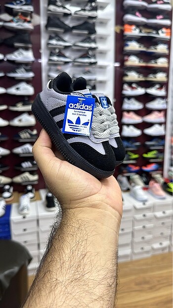 Adidas samba 22