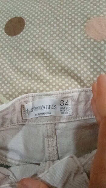 34 Beden ten rengi Renk Stradivarius pantolan yeni