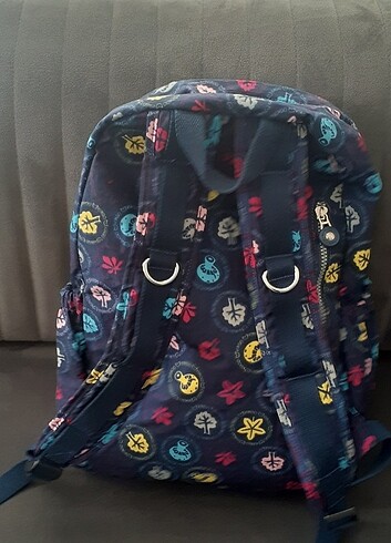  Kipling okul cantasi