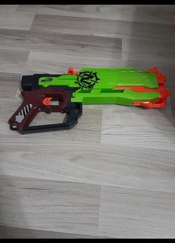 Nerf zımbie strike