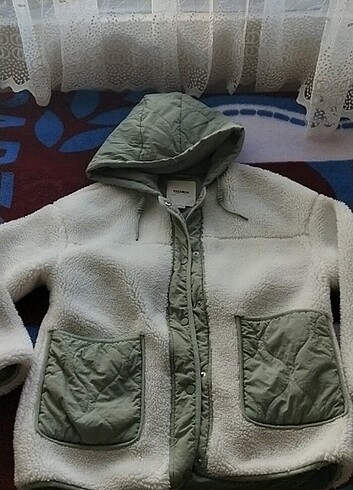 Pull and bear pelus