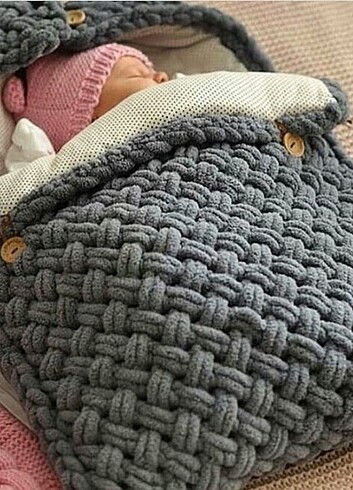 Tasarımcı Bebek yeleği