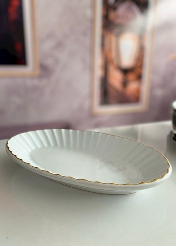 Altın Kenarlı Beyaz Parlak Servis Tabağı - Görsel 2