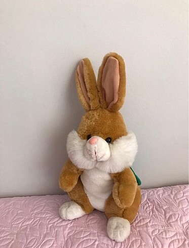 Peluş oyuncak tavşan