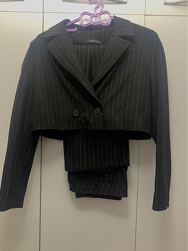 l Beden Trendyolmilla Crop Ceket Takım