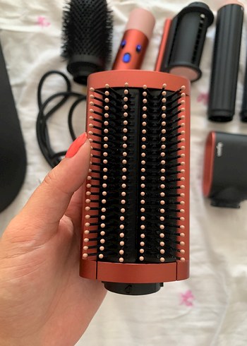 Beden Renk Dyson Airwrap Raspberry Özel Seri Renk