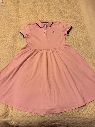 Pembe elbise LCW sorunu yok polo yaka
