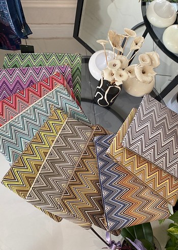 Zigzag Desenli Kadın Clutch Çanta