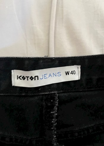 Koton Düğmeli Siyah Midi Denim Şort
