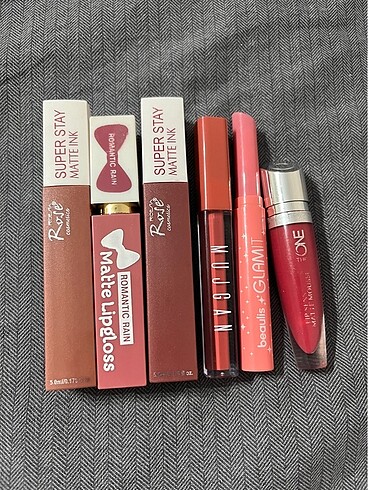 Lip gloss parlatıcı tane fiyatıdır ruj lipstick
