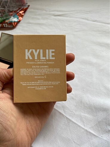 Kylie Cosmetics Kylie highlighter (haylaytır)