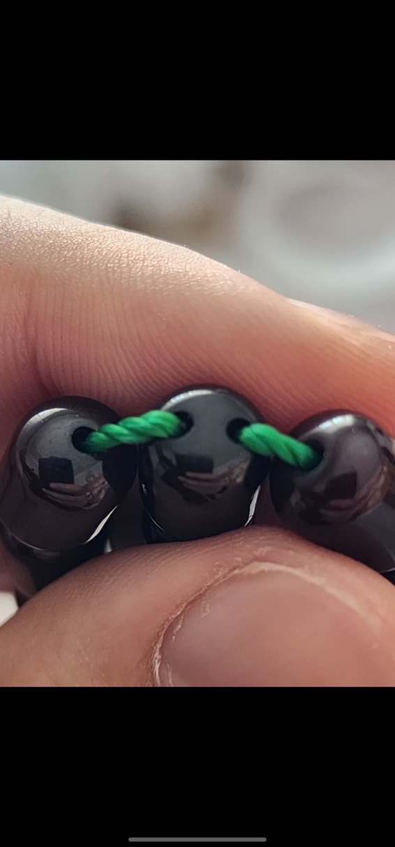 MÜKEMMEL SIKMA İÇİ KIPKIRMIZI AĞIR GÜMÜŞ PÜSKÜL TESBİH - Görsel 4