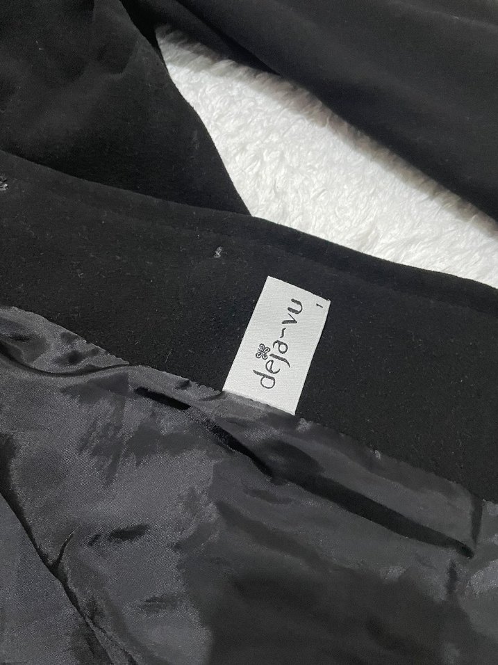 Düğmeli Siyah Midi Kadın Kaban - Görsel 2