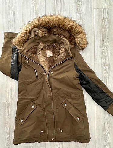 Zara İçi Suni Kürklü Kaban