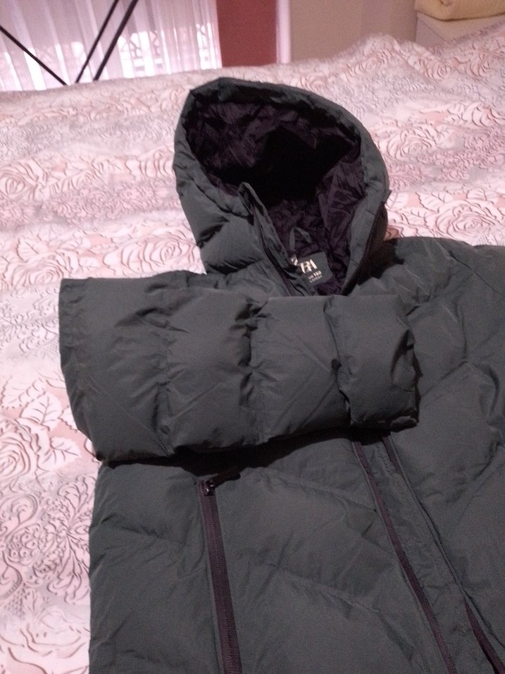 Gri Kapüşonlu Fermuarlı Kadın Kışlık Mont - Görsel 5