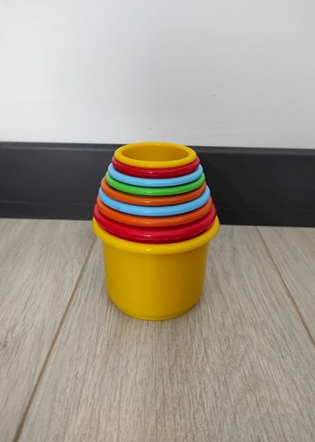 Renkli Yuva Oyuncakları Seti