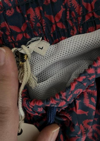 Koyu Kırmızı Desenli Mini Erkek Mayo - Görsel 4