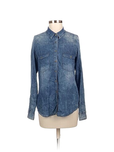 Pull and Bear Gömlek %70 İndirimli.