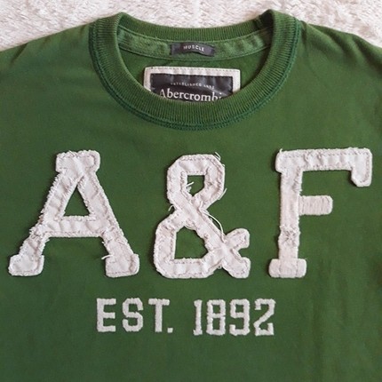 abercrombie T shirt