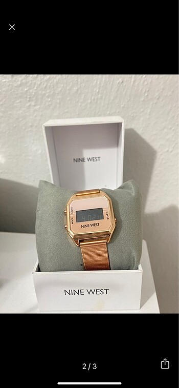 Nine West Nine West saat