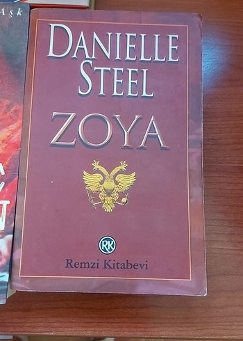 Barbara Cartland, Ann Chamberlin, Danielle Steel Roman Seti - Görsel 3