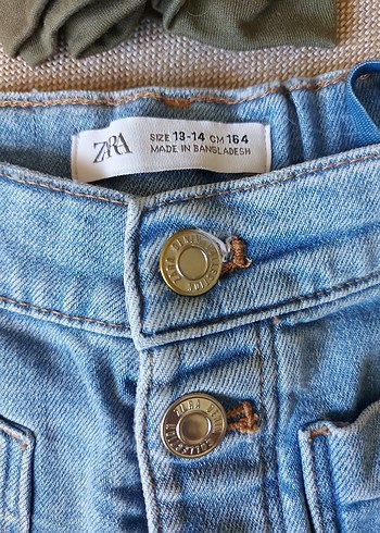 HEDİYELİ ZARA KIZ ÇOCUK ŞORT 13/14 Yaş - Görsel 4