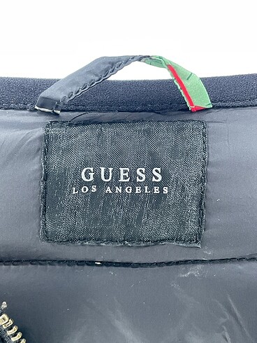 s Beden çeşitli Renk Guess Mont %70 İndirimli.