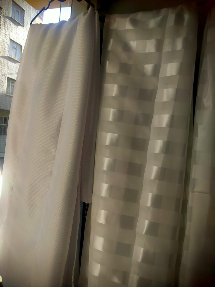 Beyaz Düz Desenli Perde - Görsel 3