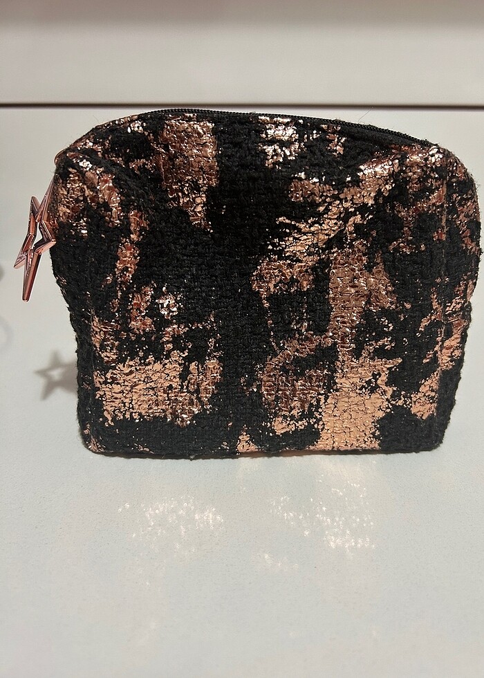 Mac Makyaj Çantası - Görsel 2