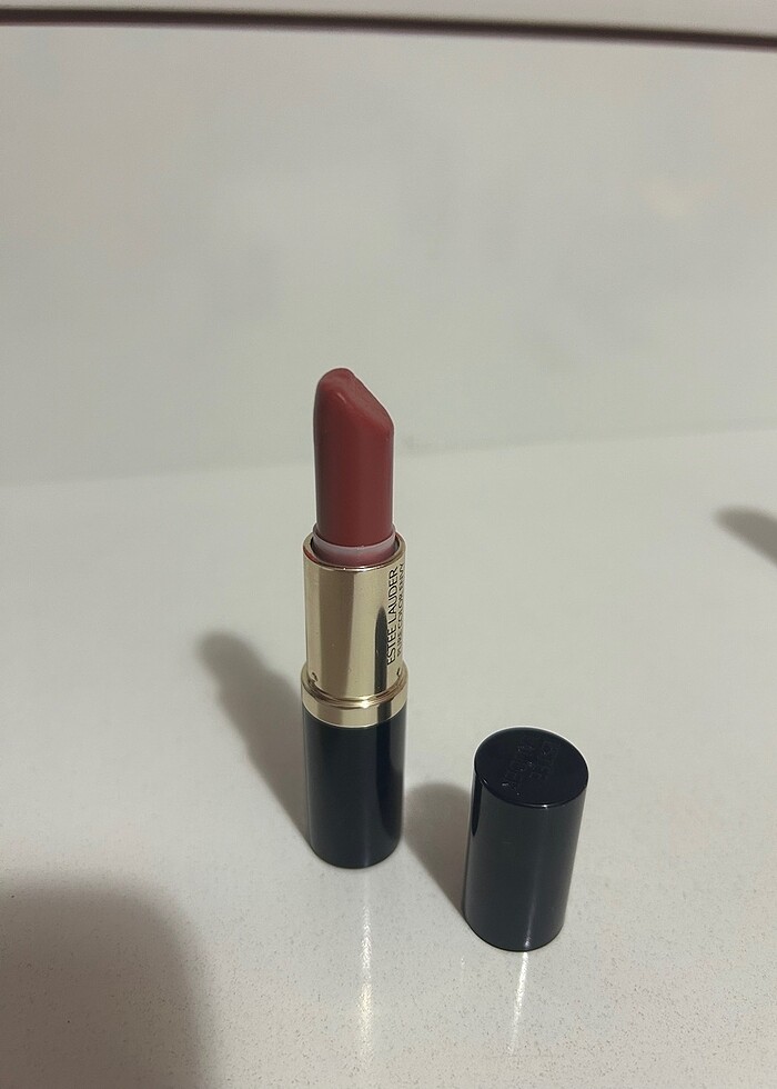 Estee Lauder Ruj Rebellious Rose - Görsel 2
