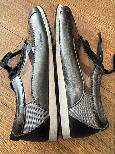 41 Beden Burberry Sneaker 41 numara unisex