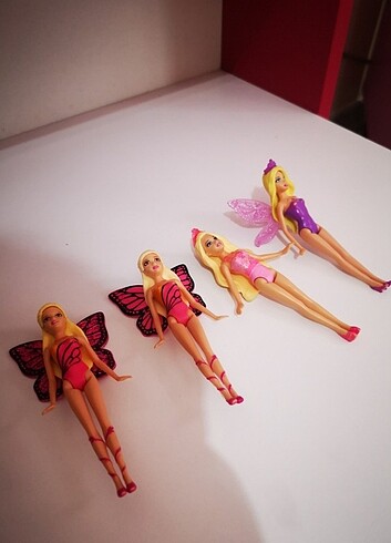 Kanatlı barbie bebekler 