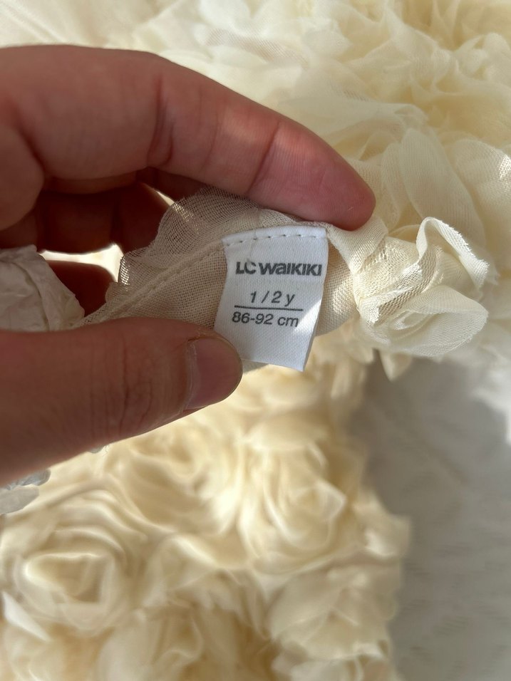 Kız Çocuk Krem Renk Fırfırlı Elbise - Görsel 5