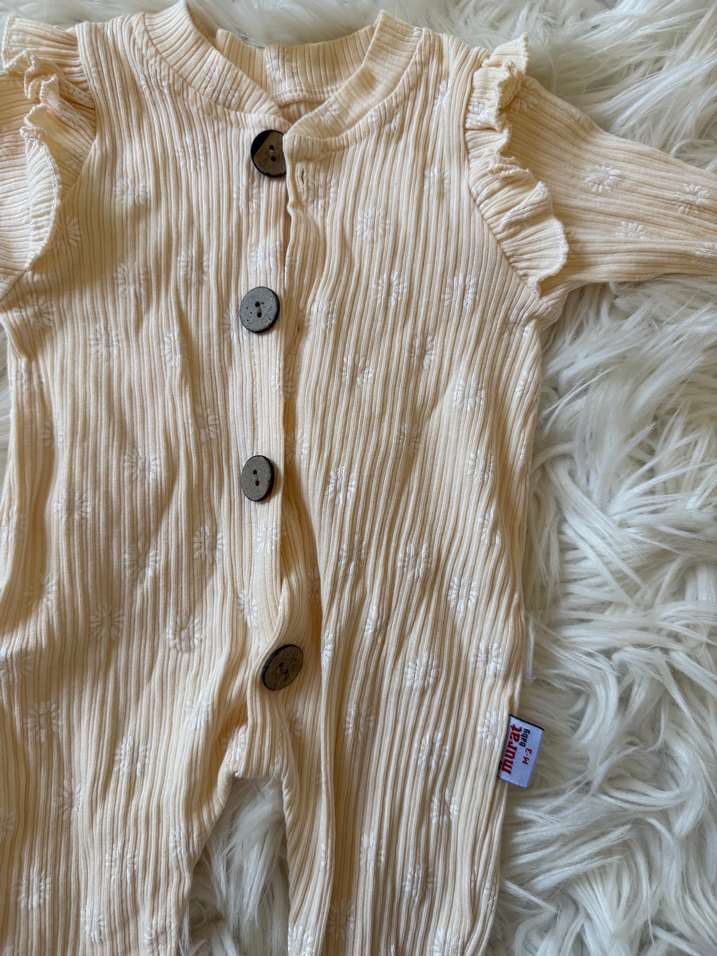 Bej Düğmeli Bebek Kız Tulum - Görsel 4