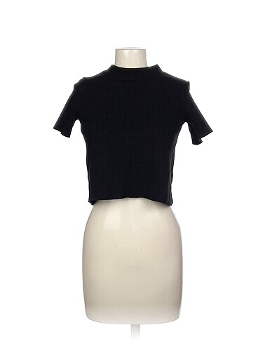 Diğer T-shirt %70 İndirimli.