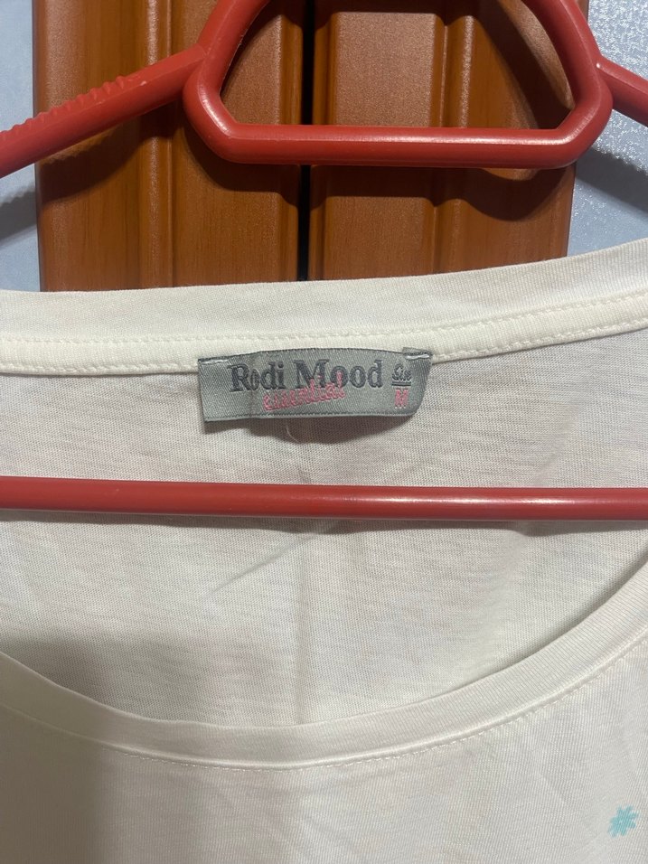 Beyaz Baskılı Hamile Tişörtü - Görsel 2