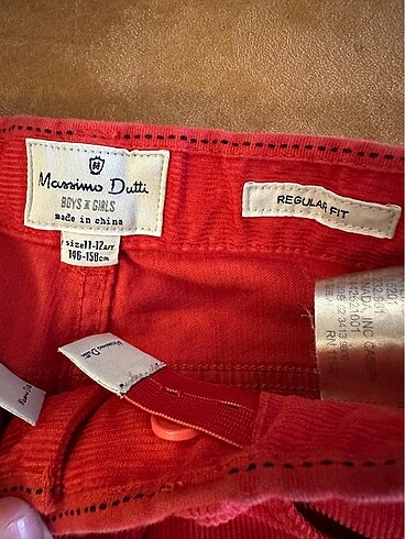 11-12 Yaş Beden kırmızı Renk Massimo Dutti cocuk pantolon