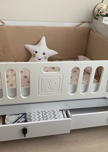 Büyüyen Bebek Beşiği