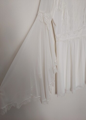 38 Beden Trendyol Beyaz Kisa Elbise