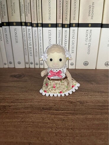 Sylvanian Families Koyun Sheep