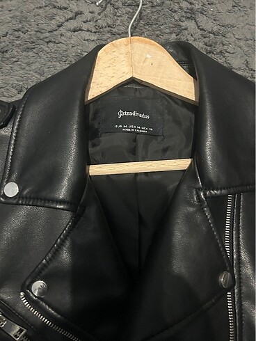 Stradivarius Yeni Stradivarius deri ceket