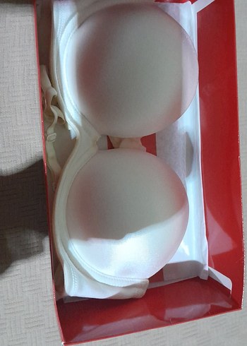 Beyaz Minimalist Destekli Sütyen 75 beden - Görsel 2