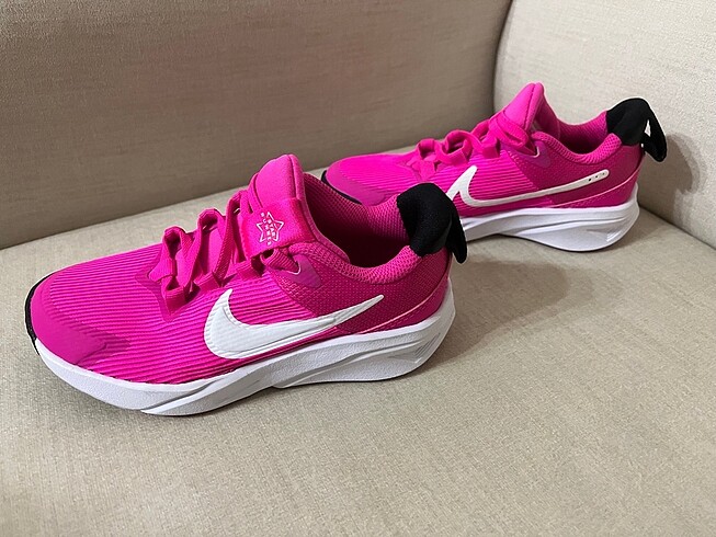 Kullanılmamış Nike air max 2090 CO Pembe Çocuk Spor Ayakkabısı